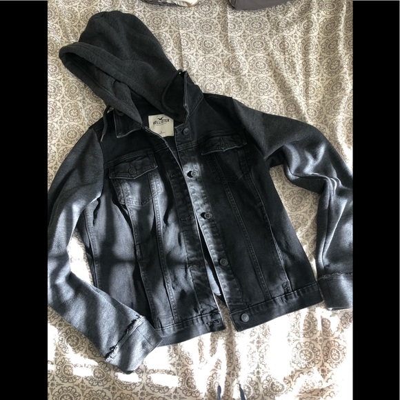 Hollister Jean Jacket - Picture 1 of 4